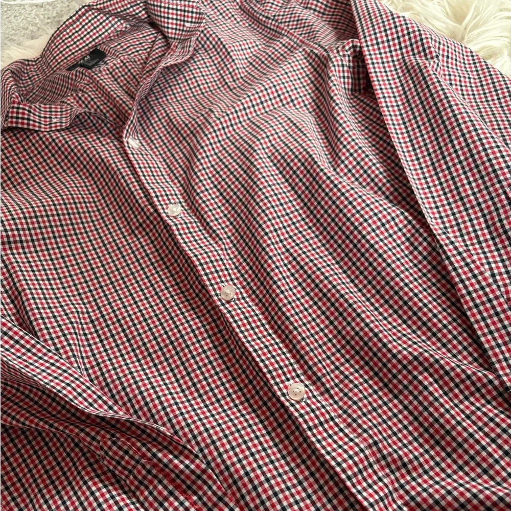 H&M Slimfit Easy Iron Micro Plaid Long Sleeve Button Down Shirt - Picture 2 of 6